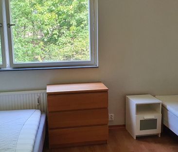 Prästgårdsängen, Göteborg - Photo 1