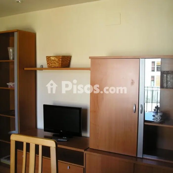 Piso en alquiler en Calle de Gotor - Photo 1