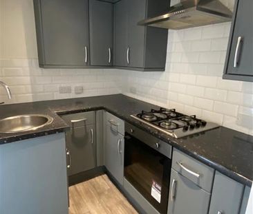 1 bed house share to rent in Coal Clough Lane, Burnley, BB11 - Photo 3