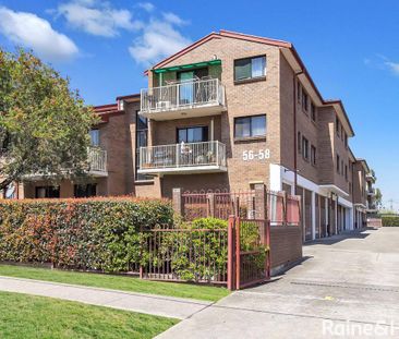 Neat & Tidy Ground floor Unit - Photo 1