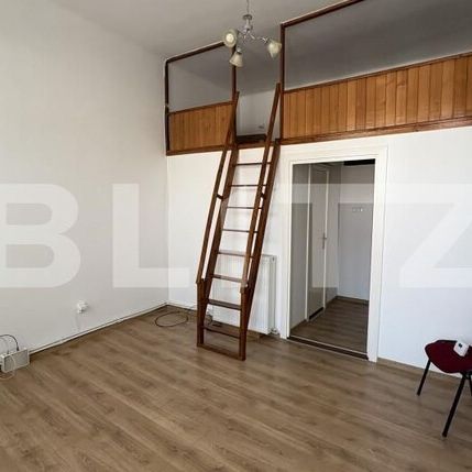 Închiriere apartament cu 1 cameră, 40 mp, zona Strada Eroilor - Fotografie 1