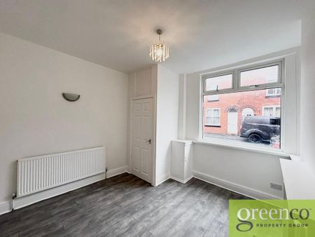 2 bedroom terraced house to rent - Photo 4