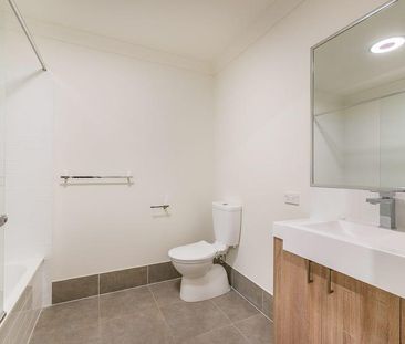 Stylish 3-Bedroom Townhouse in Richlands! - Photo 6