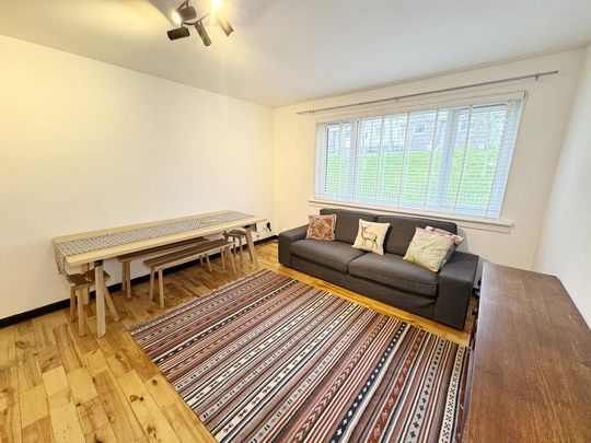 2 bedroom townhouse to rent - Photo 1