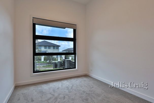 14B Rosaline Avenue, Mount Waverley - Photo 1