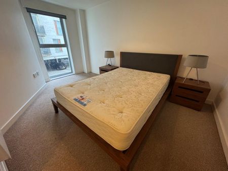 2 bedroom flat to rent - Photo 3