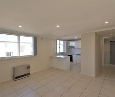 12/6 Stornaway Road, Queanbeyan NSW 2620 - Apartment For Rent | Domain - Photo 3