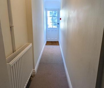 3 bedroom apartment to rent - Photo 2