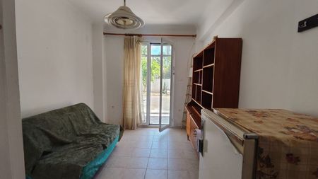 Studio/Γκαρσονιέρα για ενοικίαση Κέντρο (Κόρινθος) - Photo 2