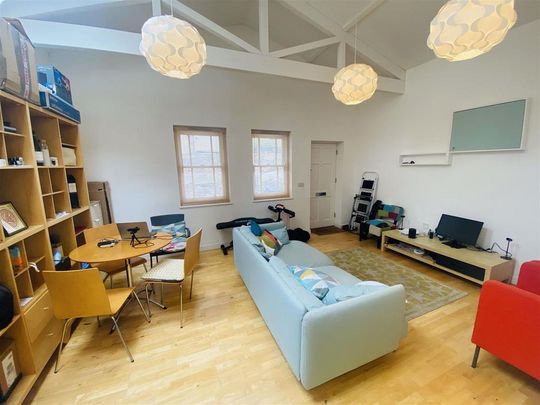 2 bedroom detached house to rent - Photo 1