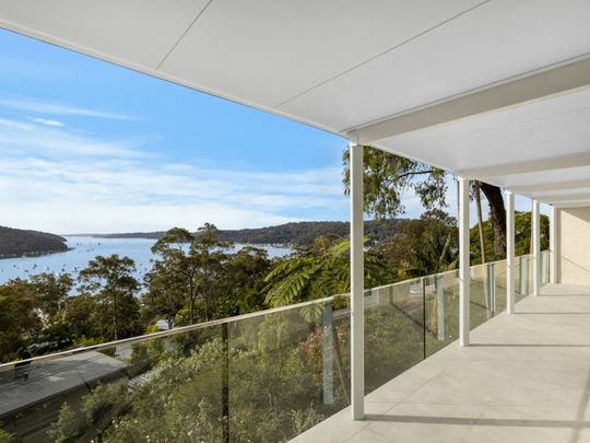 Stunning Views, Stunning Home - Photo 1
