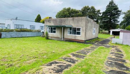 3 Bedroom, 1 Bathroom house located in Huntly, Waikato for Rent. - Photo 5