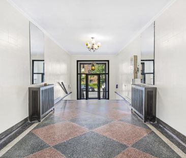 5010 Avenue Macdonald apartment — Côte Saint-Luc, QC (2-Bedroom) - 2 Bedroom - Photo 6