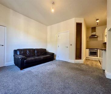 Huddersfield Road, Holmfirth, HD9 - Photo 5