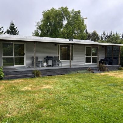 Garden Setting - Photo 1