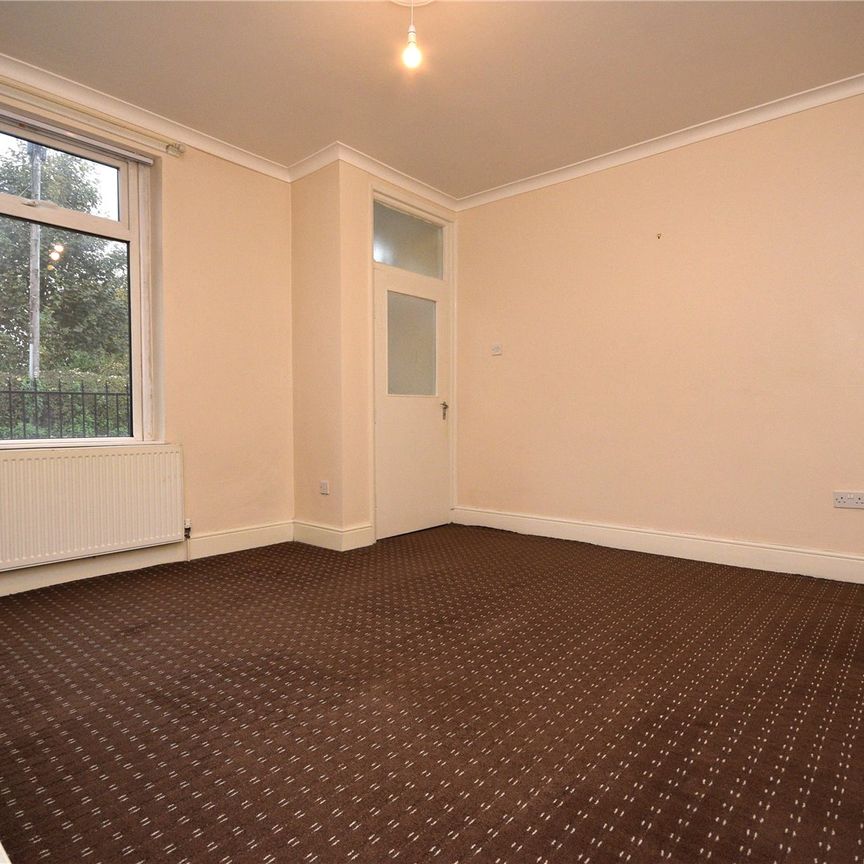 504, Leeds Road, Robin Hood, Wakefield, WF3 3AJ - Photo 1