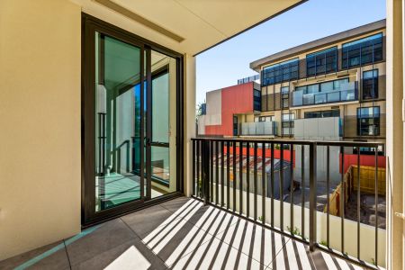 Luxury Living in a Brand-New Development – 2 Bed, 2 Bath, 2 Car - Photo 5