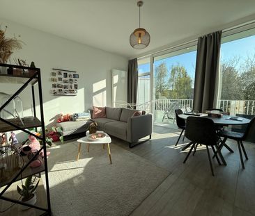 Instapklaar één-slaapkamerappartement in centrum Tielt. - Foto 1