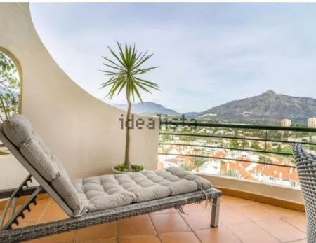 Alquiler de piso en Calle de las Adelfas - Foto 2