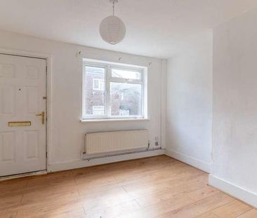 Taunton Road, Northfleet, Gravesend, Kent, DA11 - Photo 2