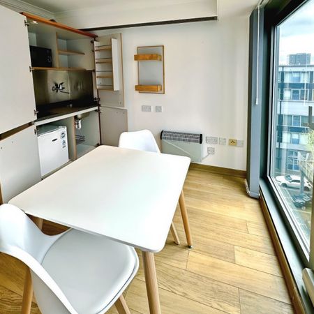 1 bedroom apartment to rent - Photo 3
