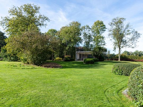 Aartselaar, Antwerpen - Foto 1