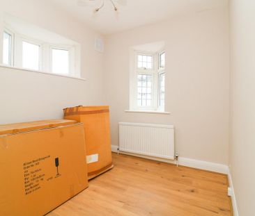 4 bedroom semi-detached house to rent - Photo 1