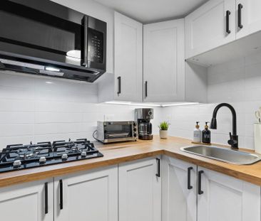 For Lease - 158 Indian Grove Unit# Unit B1, Toronto, Ontario - Photo 5