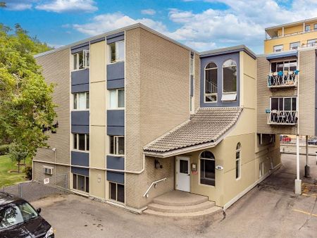 101 25th Ave SW, Calgary - Photo 3