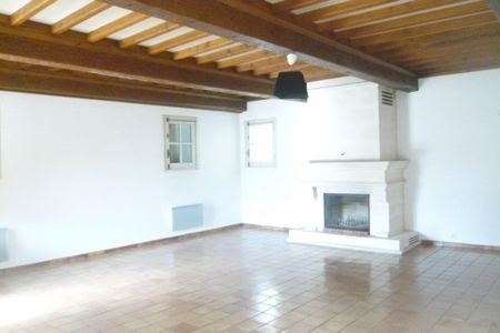 ROGNONAS - Villa R+1 avec terrasse, garage, jardin., - Photo 2