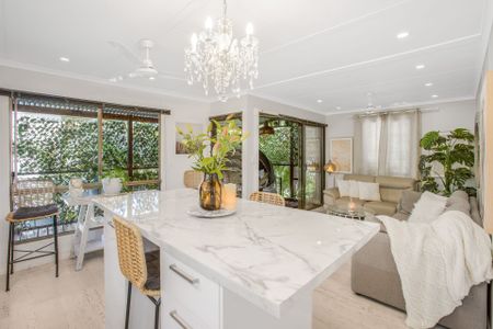 Charming Fully Furnished Villa! - Photo 3