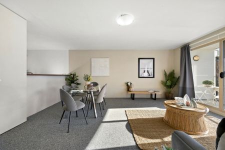 North Facing 2 Bedroom Apartment - Photo 3