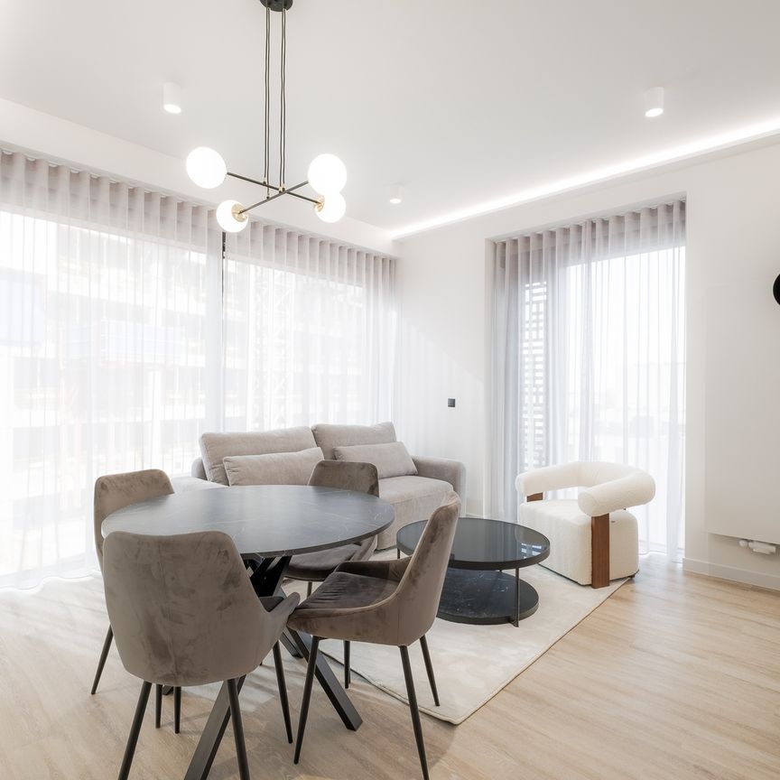 Warszawa, Wola - Фото 1