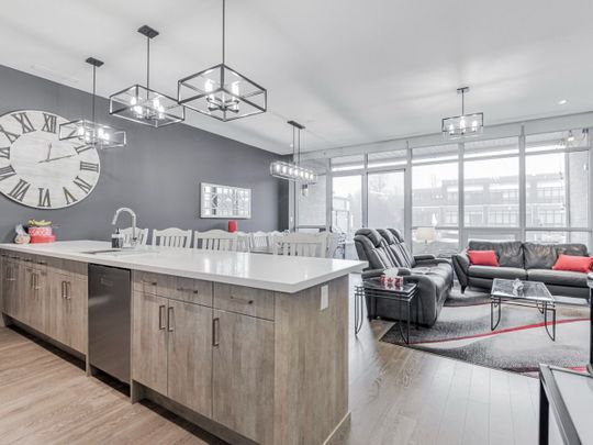 For Lease - 3698 Ferretti Court, Innisfil, Ontario - Photo 1