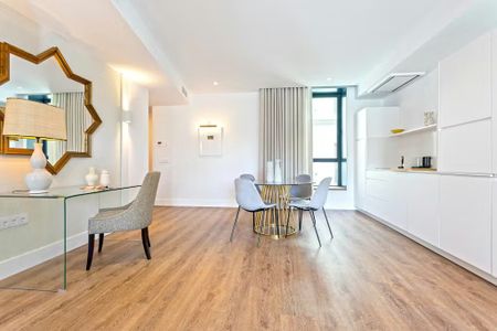 Calle Betis, Sevilla, Andalusia 41010 - Photo 2