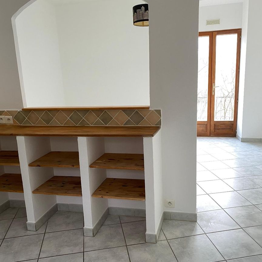 Location Appartement 1 pièce 22m² LABEGUDE 07200 - Photo 1
