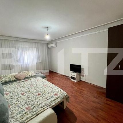 Apartament 2 camere, 50 mp, zona Rond cartier Rovine - Fotografie 1