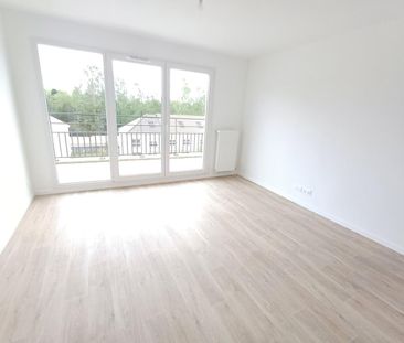 location Appartement T2 DE 43.53m² À COMBS LA VILLE - Photo 4