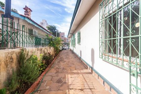 Casa com 3 quartos e 249m² para alugar em Partenon, Porto Alegre. - Photo 4