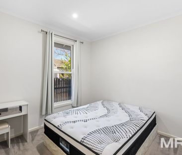 15 Westgarth Street, Fitzroy - Photo 2