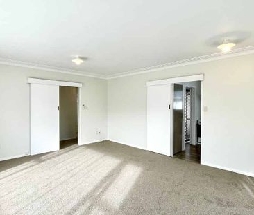 Stand Alone 2 Bedroom 1 Bathroom - Photo 5