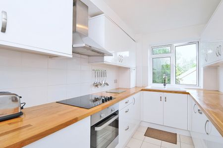 Fairfax Road, London, NW6 - Photo 3