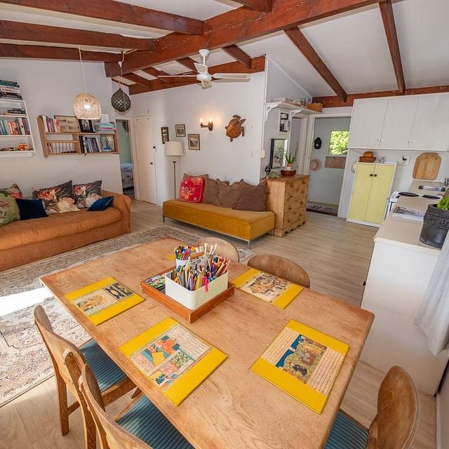 Charming 2BR Home w/ ocean views! - Photo 1