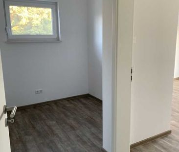 Moderne 3-Zimmer-Wohnung mit Garten wartet auf Sie !!! - Photo 5