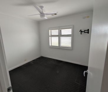 Mawson Lakes - Photo 3