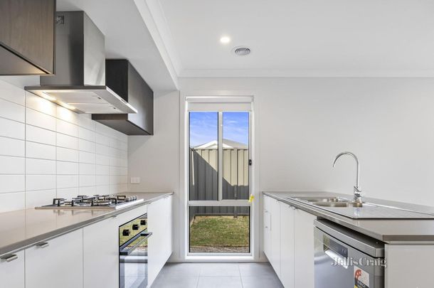 1 Goddard Street, Lucas - Photo 1