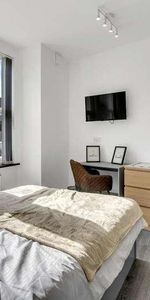 North Road, UB1 - Photo 3