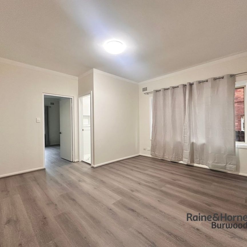 $ 590 per week, from Saturday! - Photo 1