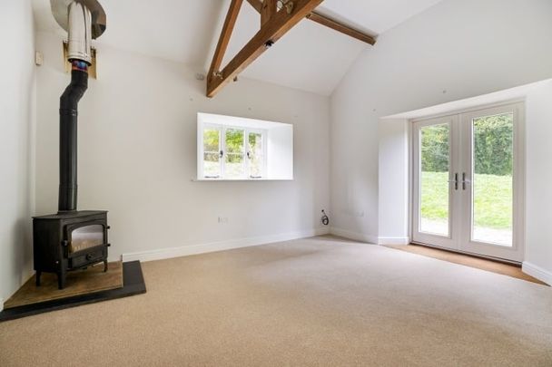 Warwick Road, Banbury - Photo 1