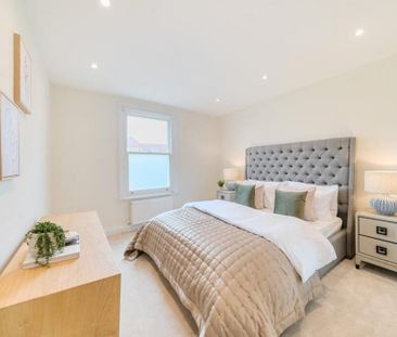 4 bedroom terraced house to rent - Photo 6